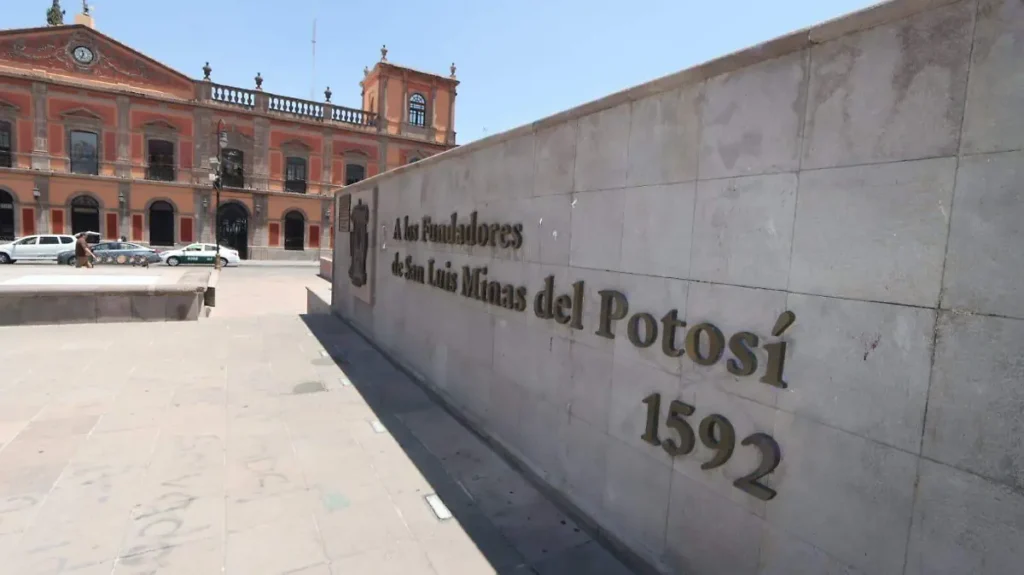 Plaza de los Fundadores: El kilómetro cero y corazón histórico de San Luis Capital