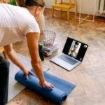 Actívate en Casa: Guía Práctica para Transformar tu Hogar en un Gimnasio