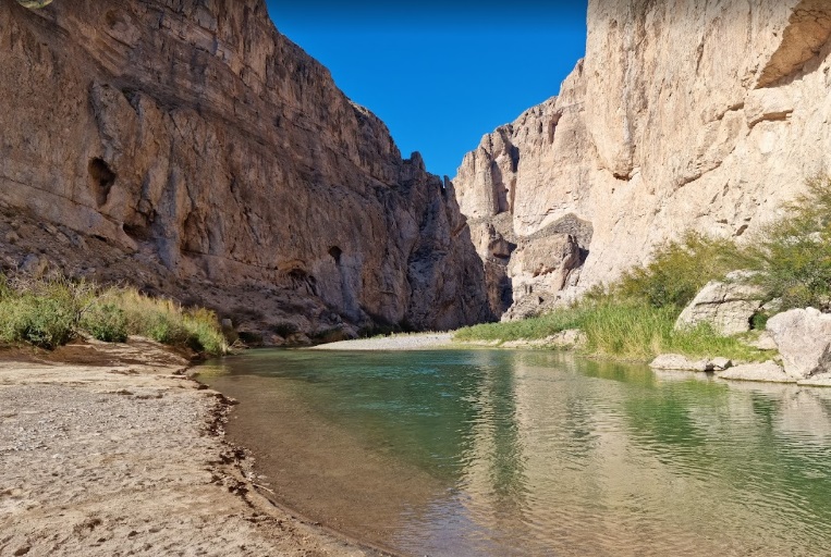 El bosque secreto del desierto: Explora Maderas del Carmen en Coahuila