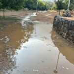 Se convierte Parque Hundido en río por mega fuga de agua