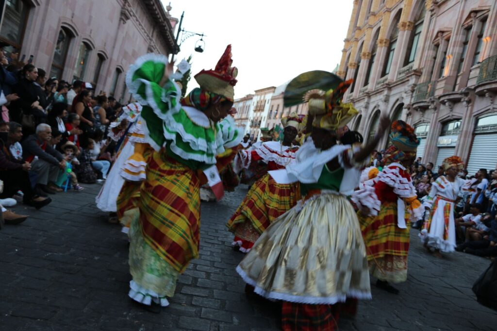 Festival Zacatecas del Folclor Internacional 2026: El espectacular estallido de ritmo, color y tradición que abraza al mundo