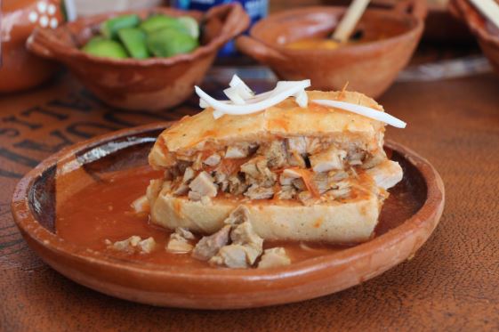 La gastronomía de Guadalajara: El espectacular festín de la tierra del tequila y los tesoros ahogados