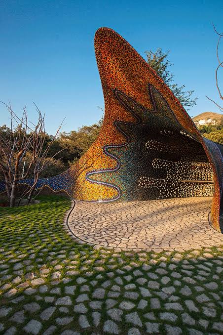 El Parque Quetzalcóatl: El espectacular santuario surrealista y secreto de la arquitectura orgánica