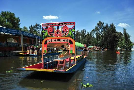 Xochimilco: El espectacular laberinto de agua, trajineras y tradición en el sur de la CDMX