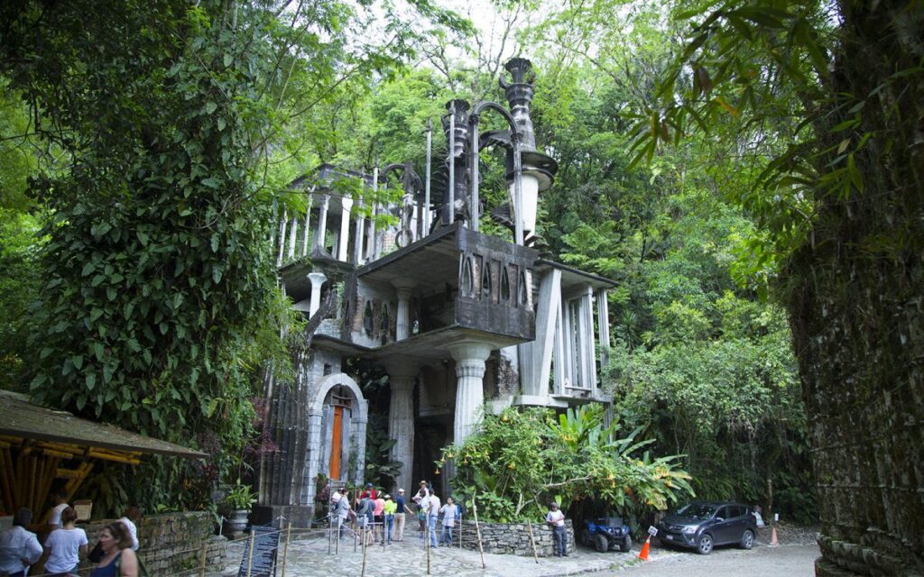 El Castillo Surrealista de Edward James: El espectacular laberinto de concreto oculto en la selva huasteca