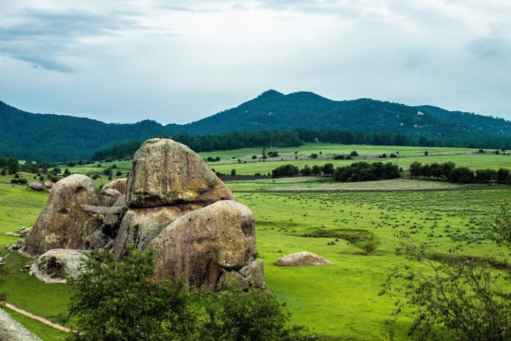 Tapalpa, Jalisco: El Pueblo Mágico de las chimeneas aromáticas y las rocas colosales