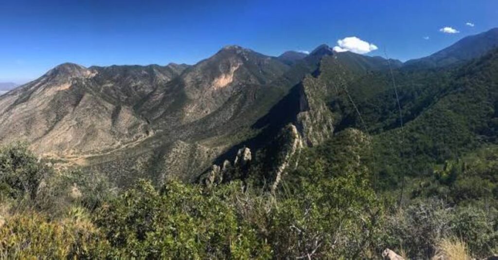 Sierra de Zapalinamé: El imponente guardián natural de Saltillo y la Región Sureste de Coahuila