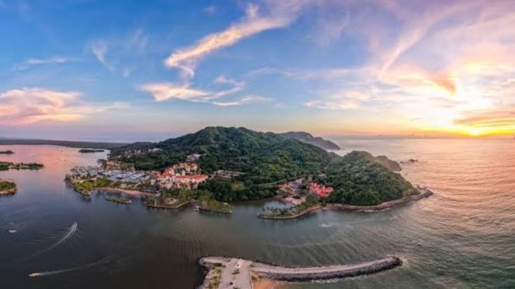 Costalegre, Jalisco: El verdadero lujo de la naturaleza entre el Pacífico, la selva y el mar